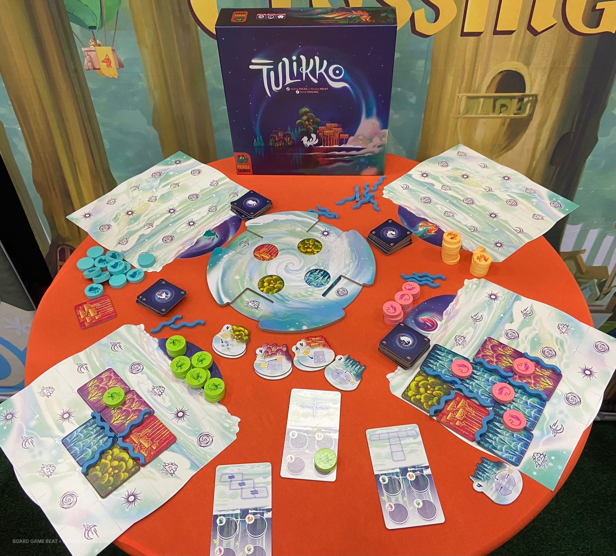 Components for Tulikko, with each player having a game board of twenty spaces that they'll cover with tiles; scoring objectives show patterns you'll try to build